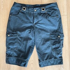 Athleta Blue Cotton Stretch Cargo Shorts Inner Drawstring 6 Pockets Womens 8 EUC